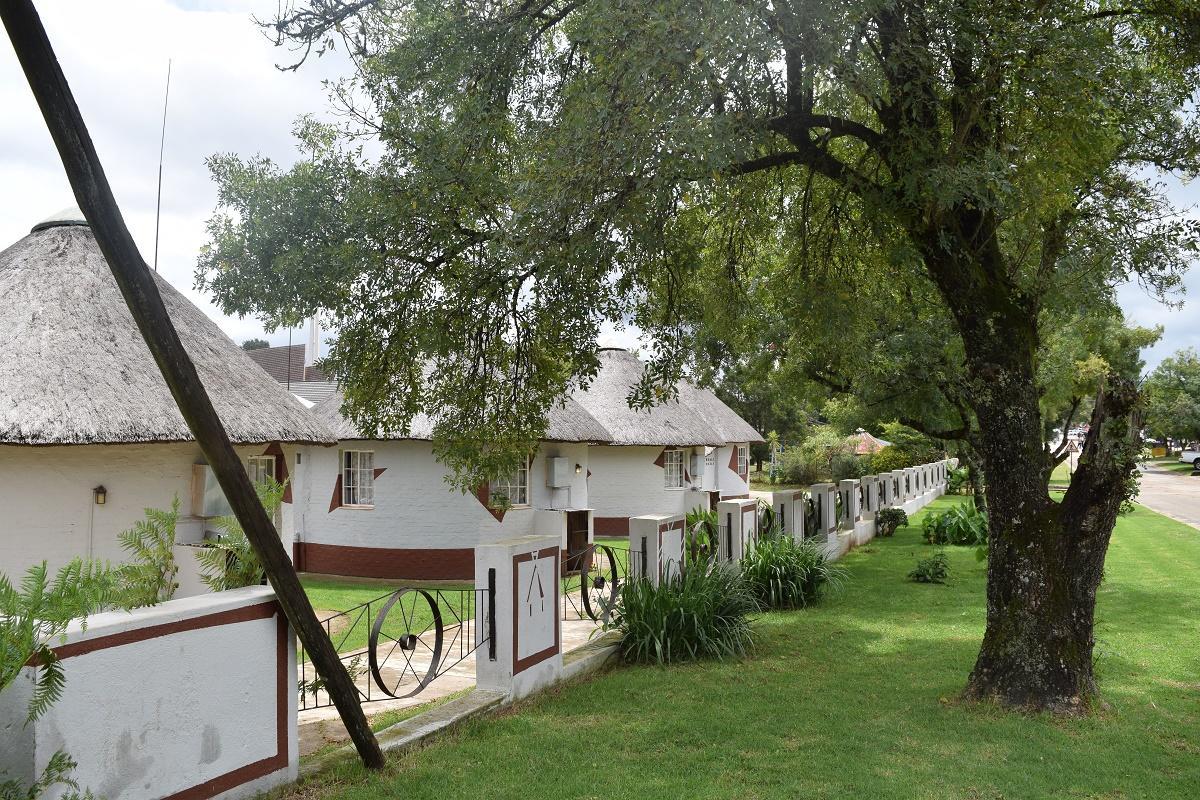 Sheri'S Lodge & Backpackers Graskop Ngoại thất bức ảnh