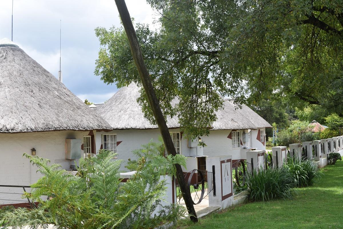 Sheri'S Lodge & Backpackers Graskop Ngoại thất bức ảnh